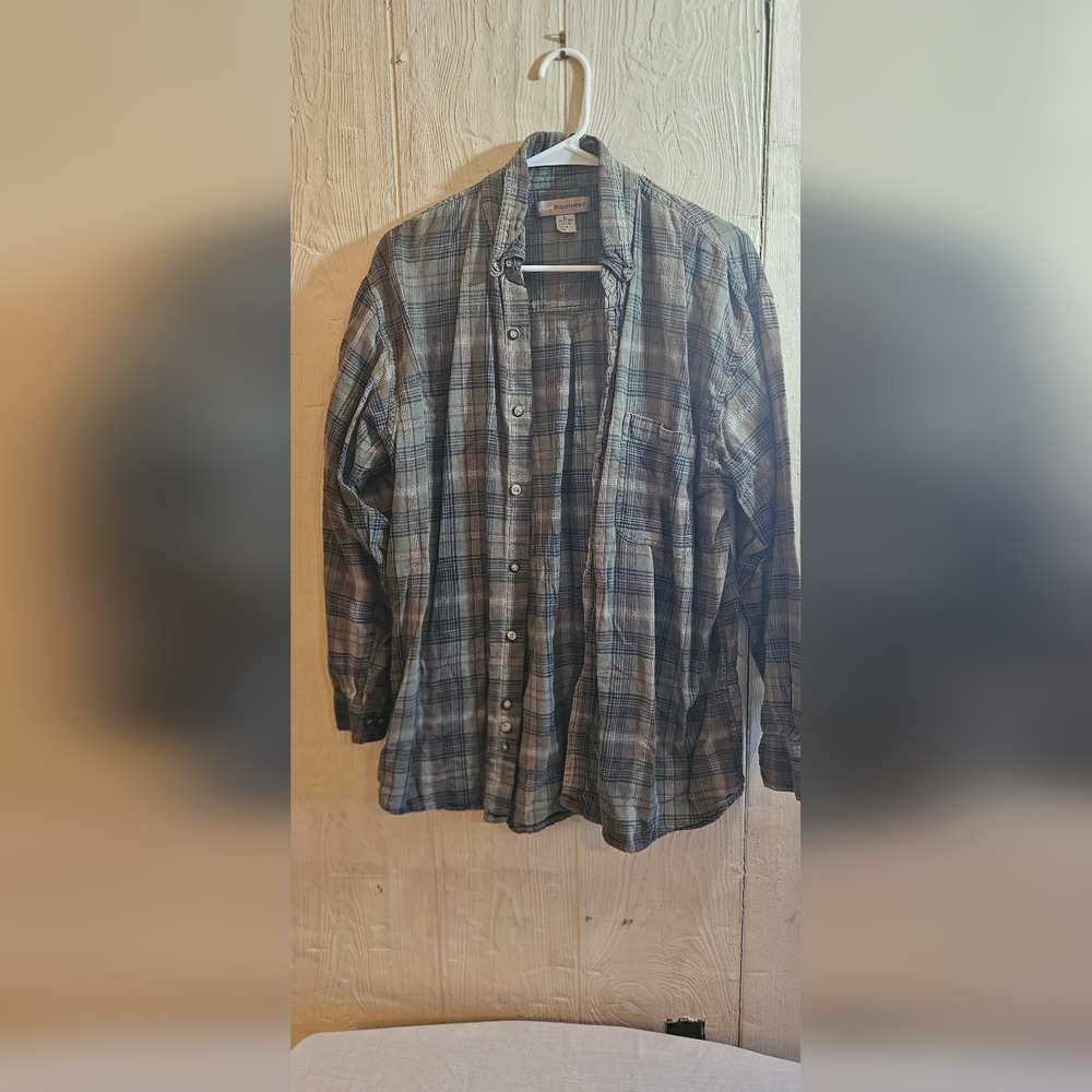Basic Equipment ; Green & Beige Plaid Large Men's Button Down.